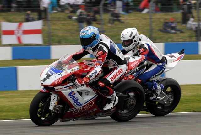 Carlos Checa, Troy Corser
